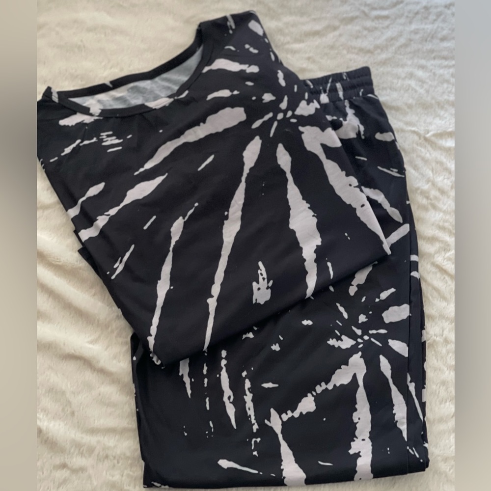 Lounge Set - Black and Grey